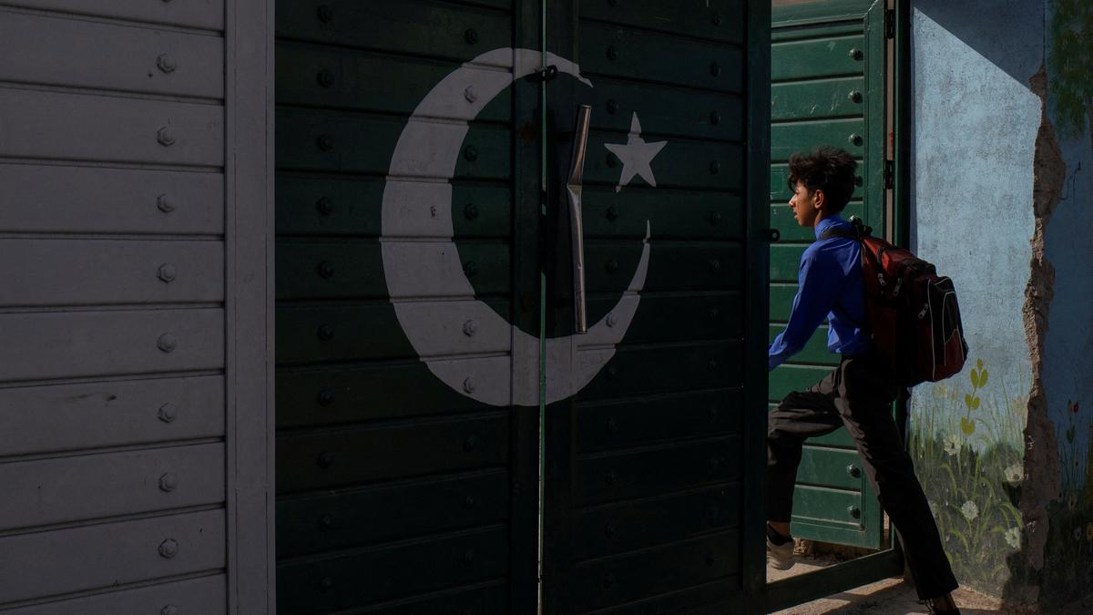 Government school bombed in northwest Pakistan