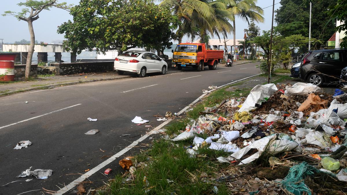 New Ordinances prescribe heavy spot fine for littering public places in Kerala