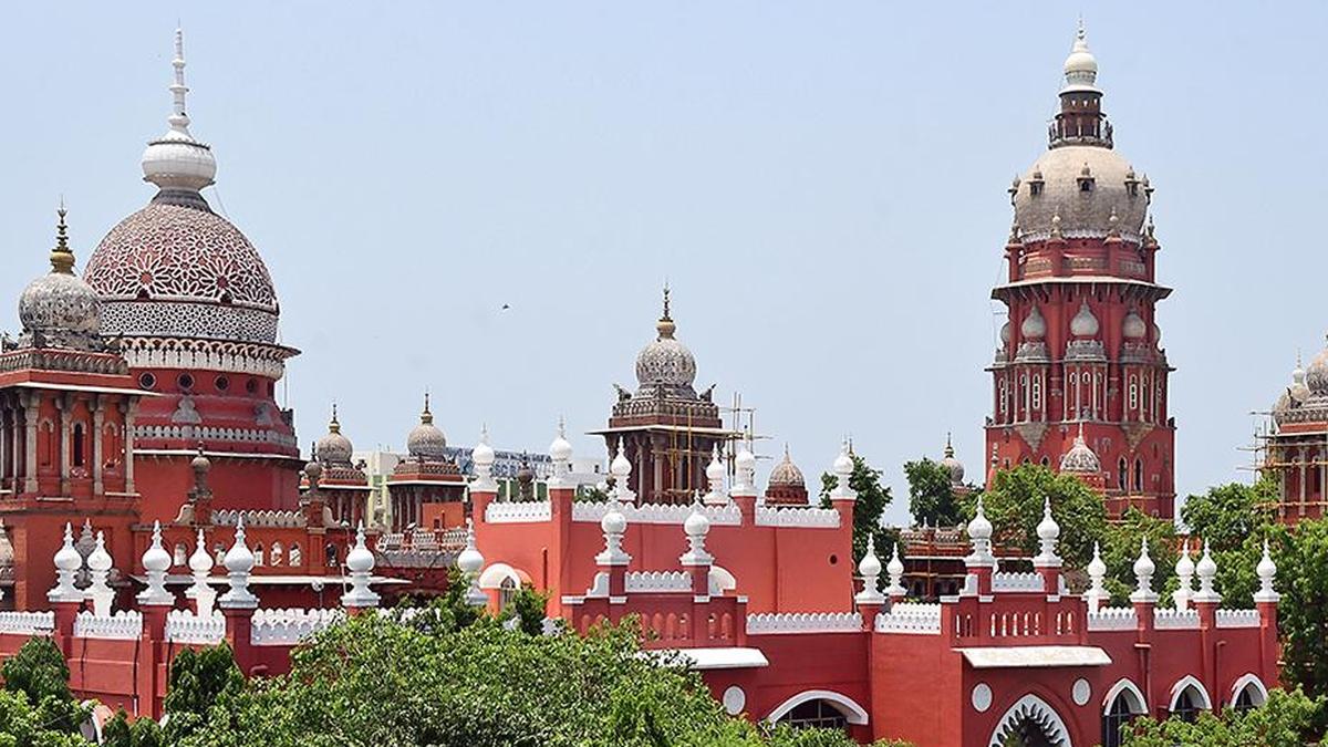 Madras High Court appoints industrialist Vijayakumar Reddy as interim administrator of Chettinad Vidyashram school