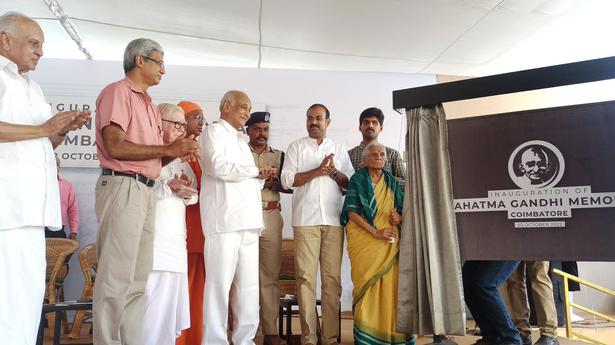 Mahatma Gandhi memorial at Podanur inaugurated