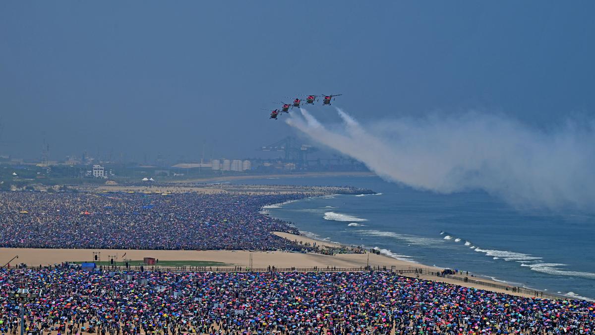 Five persons die due to heatstroke after IAF air show on the Marina