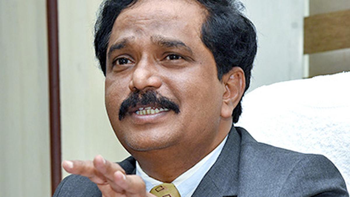 Police Interrogate Suspended IPS Officer and Director in APPSC Job Scam Case