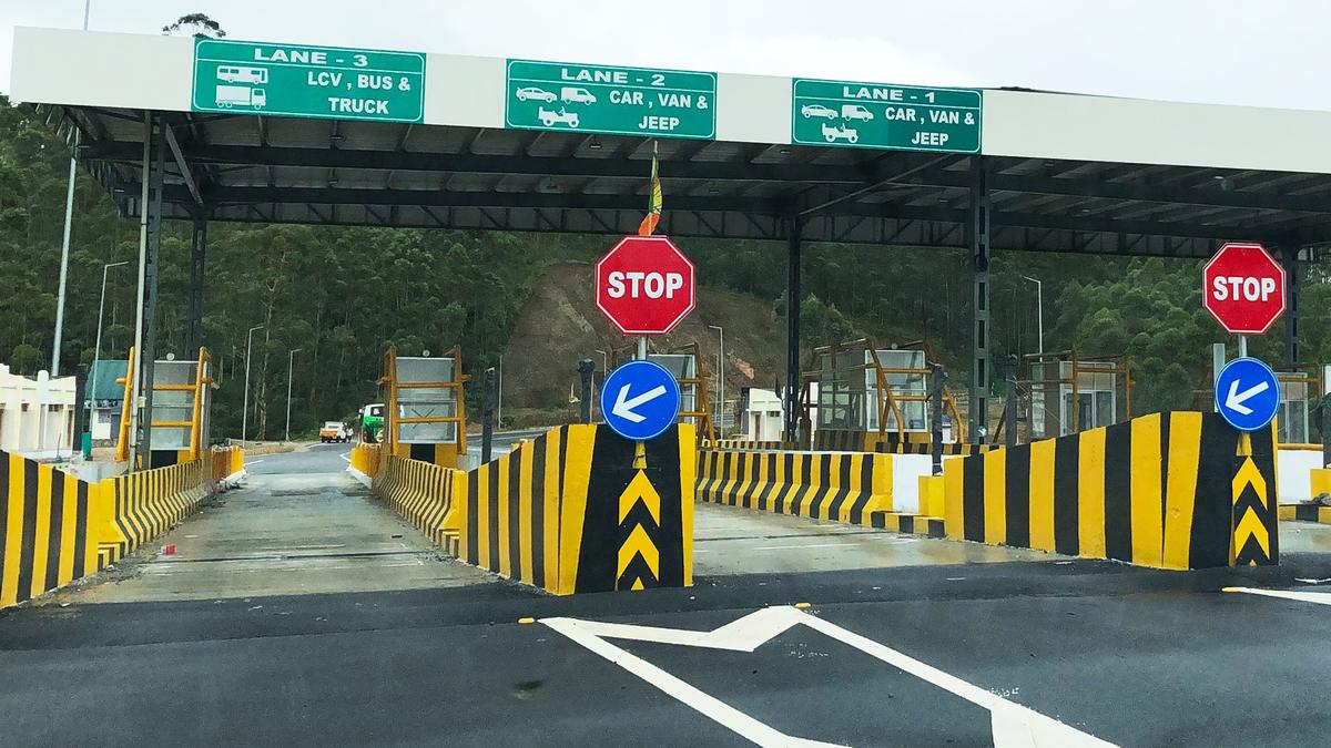 Toll charges hiked by 4-5% across India: NHAI