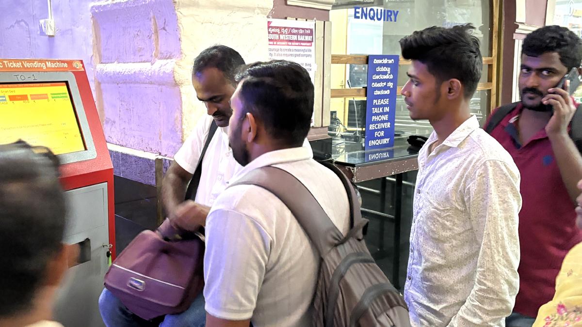 Digital drive soon to encourage passengers to make QR code-based payments for railway tickets