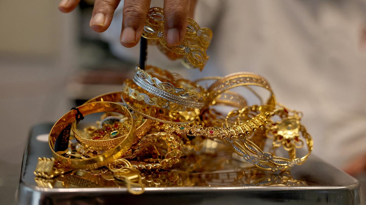 Gold rates add ₹400 to hit highest-ever level of ₹1.06 lakh/10 g on tariff woes, weak rupee