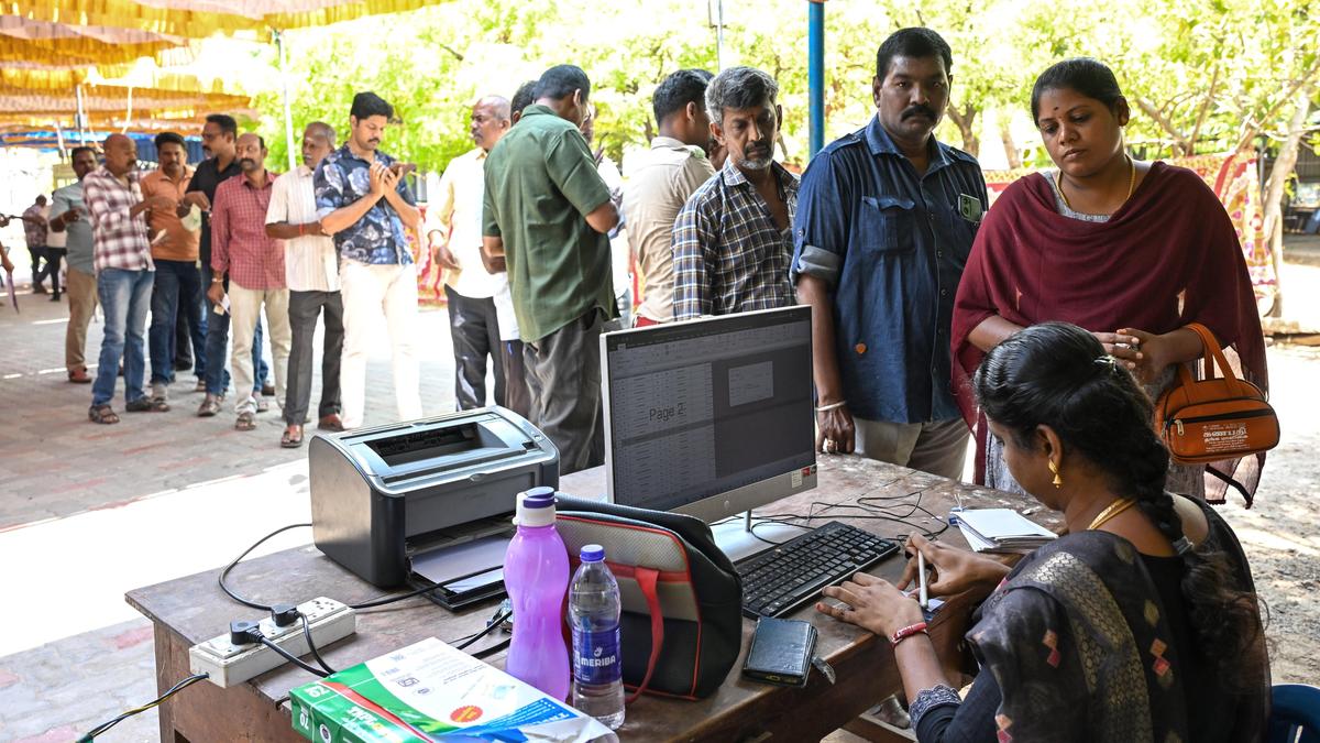 Postal voting for police personnel begins in Madurai district