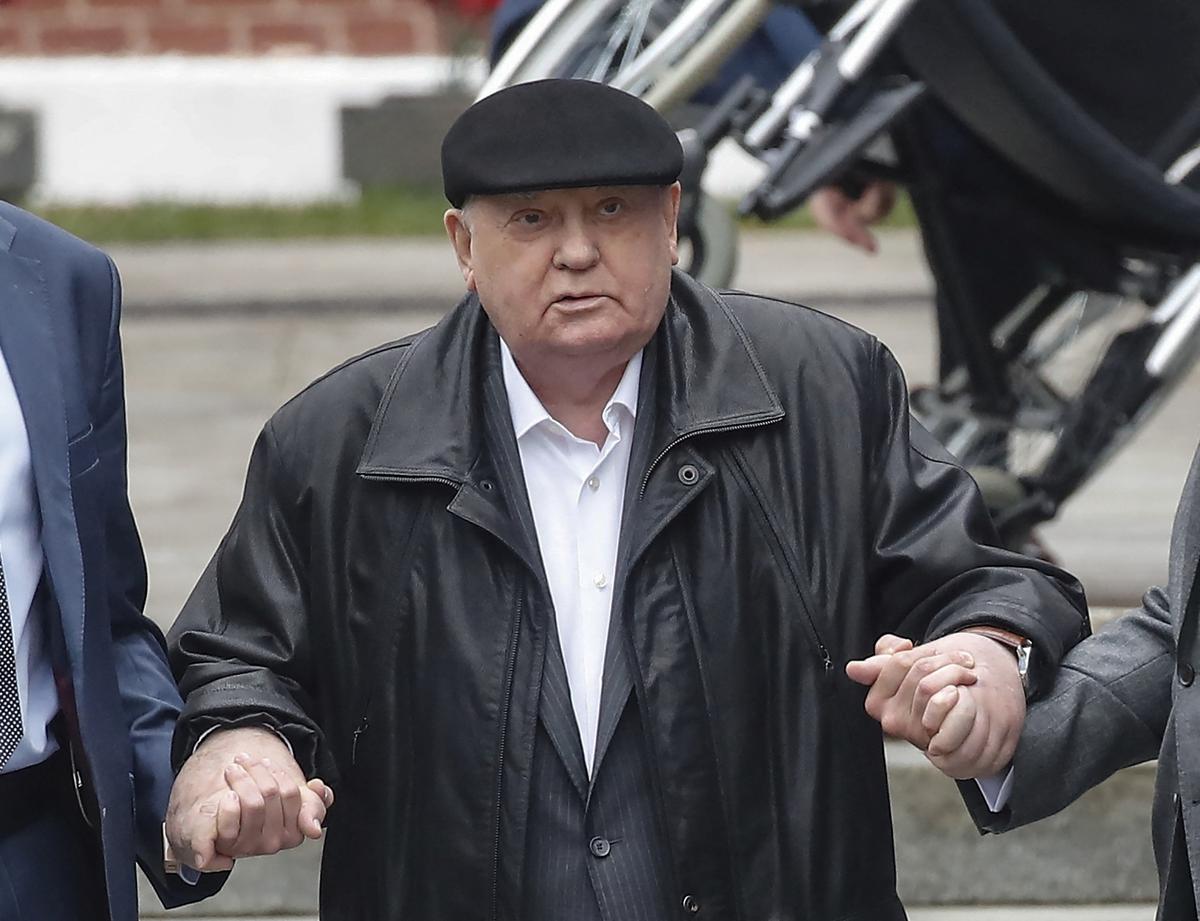 Former Soviet leader Mikhail Gorbachev has died at 91