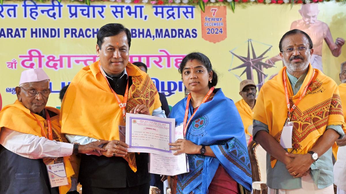 ‘Hindi has the potential to gain global prominence’