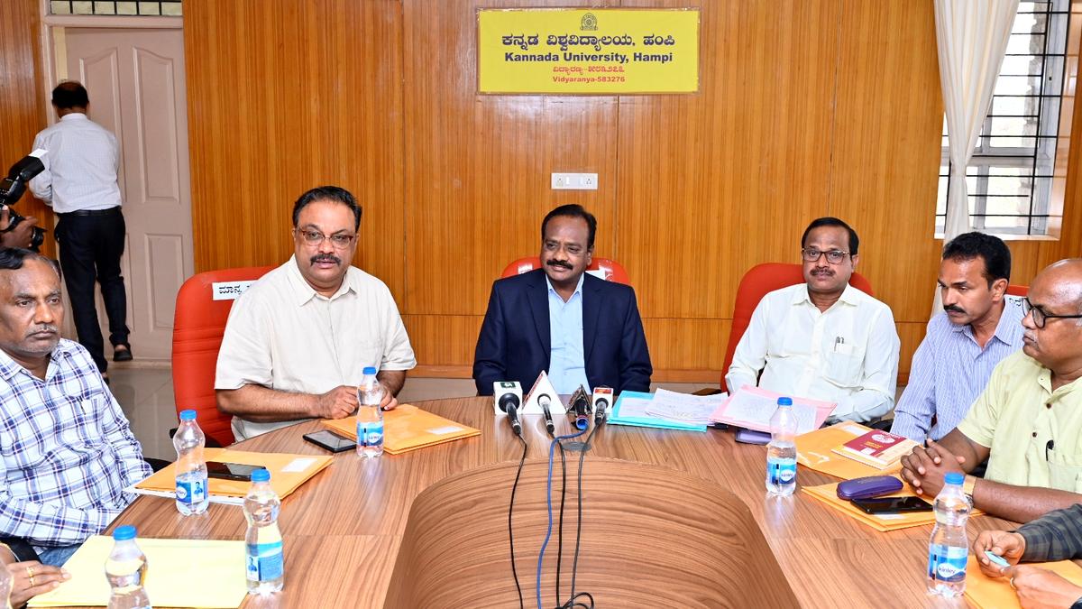 Nadoja for former judge, writer and Hindustani vocalist