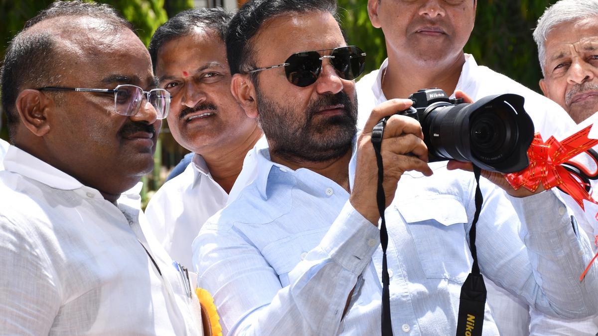 Satish Ira from Mangaluru wins the first prize in photo contest