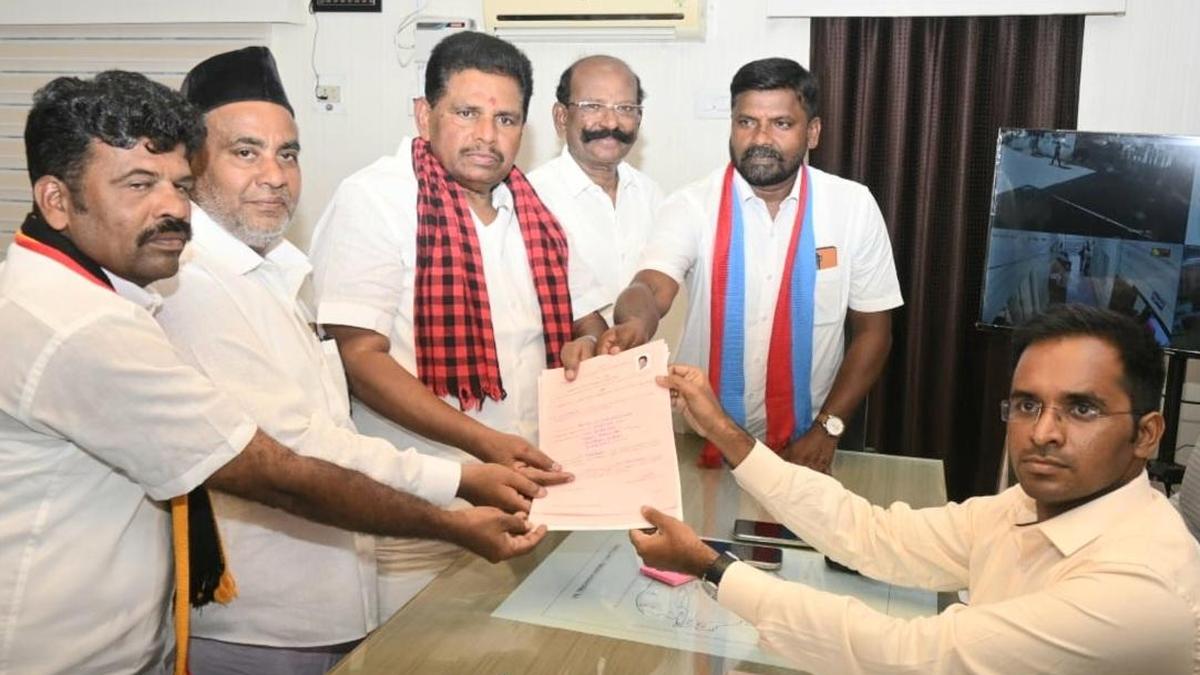 Nomination process begins in Thoothukudi and Kanniyakumari
