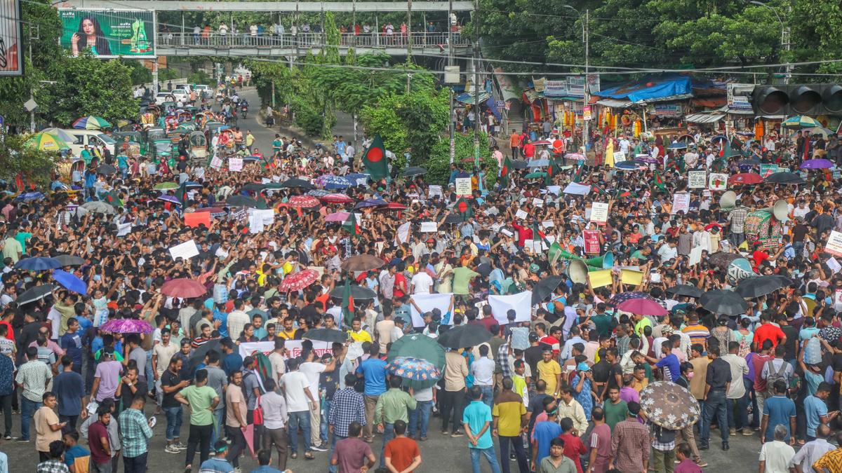 Bangladesh: 505 cases of violence against minorities recorded so far this year