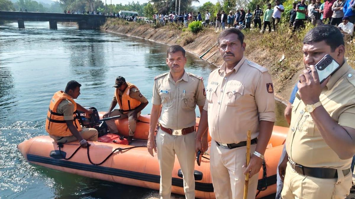 Expert swimmers, the SDRF team and fire & emergency service personnel were called to search for four persons who were reported missing in Bhadra canal near Holehonnur in Bhadravati taluk of Shivamogga district in Karnataka, on January 18, 2026. 