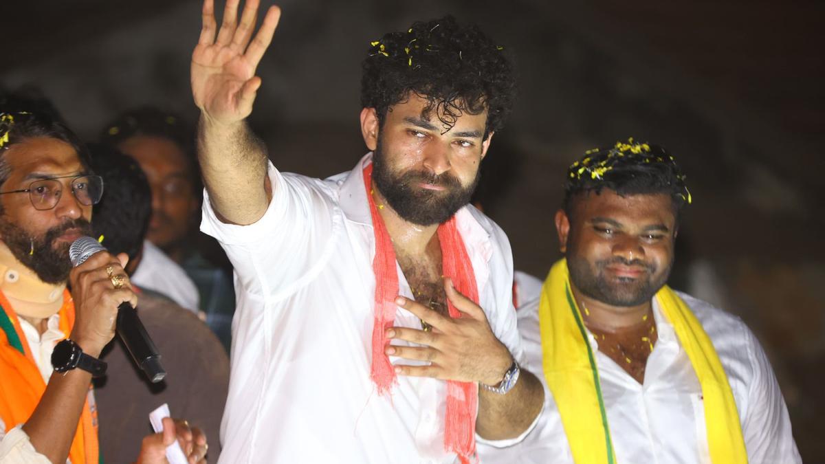 Actor Varun Tej’s campaign draws crowds in Pithapuram