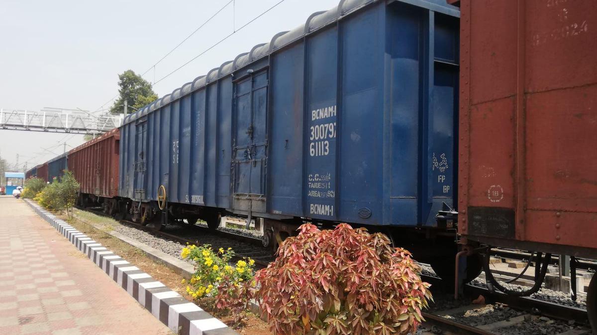 Parliamentary Committee pulls up Indian Railways over losses incurred