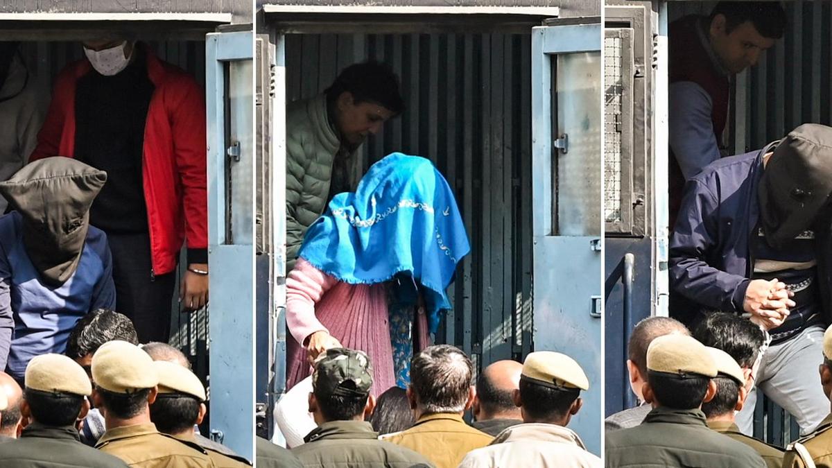 Delhi car blast: Terror module wanted to target global coffee chain outlets