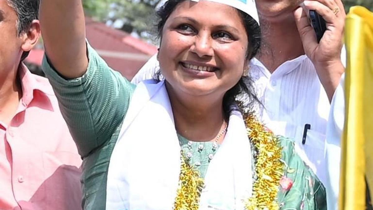 AAP opens account in Kerala by winning a panchayat seat