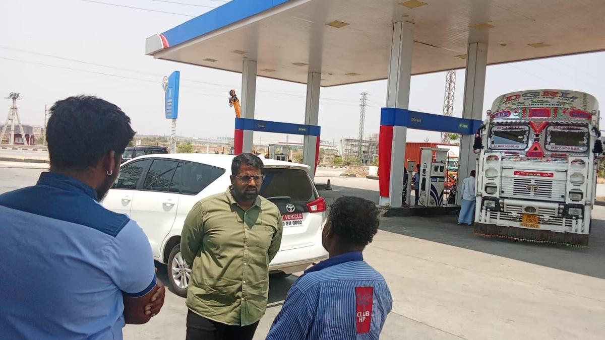 Fuel shortage rumours trigger panic buying across Rayalaseema