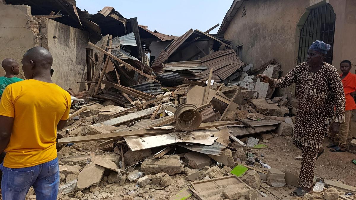 U.S., Nigeria diverge in details over strikes on militants