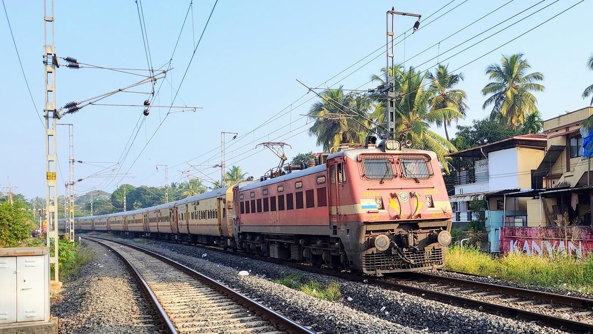 Karnataka gets ₹7,524 crore for railway projects