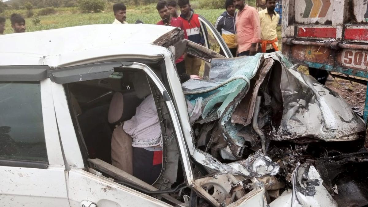 4 dead after car hits parked truck on highway in Karnataka