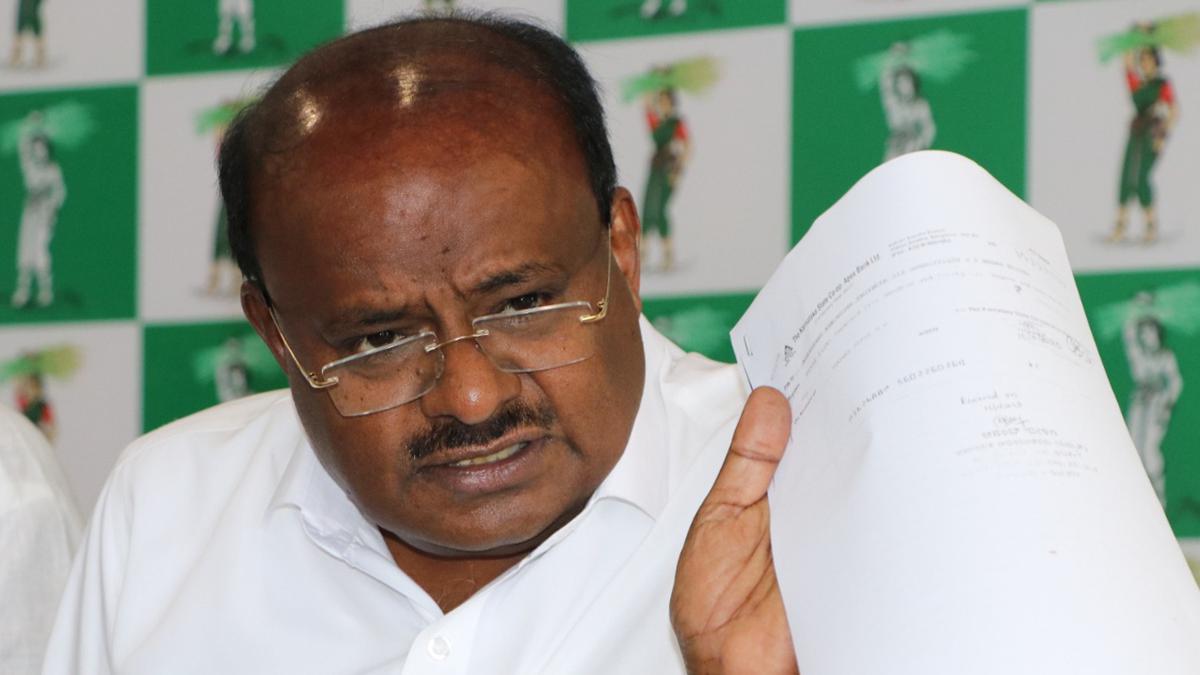 Top Congress leader has held talks with BJP on joining party with 50 others after Lok Sabha polls, claims H.D. Kumaraswamy