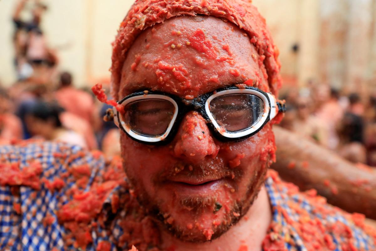 2024 08 28T121525Z 6827209 RC2ZO9ACPDLH RTRMADP 3 SPAIN CULTURE TOMATO FIGHT