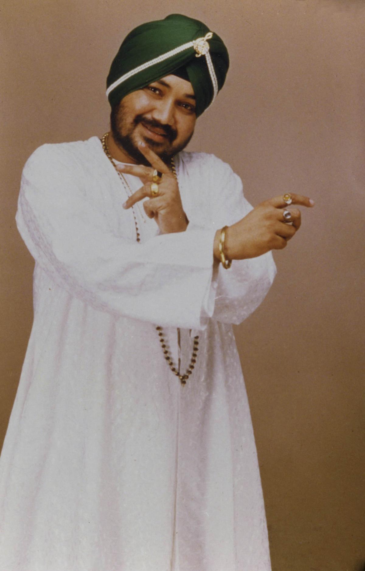 Daler Mehndi - Biography of Bhangra / Pop Singer - Kids Portal For Parents