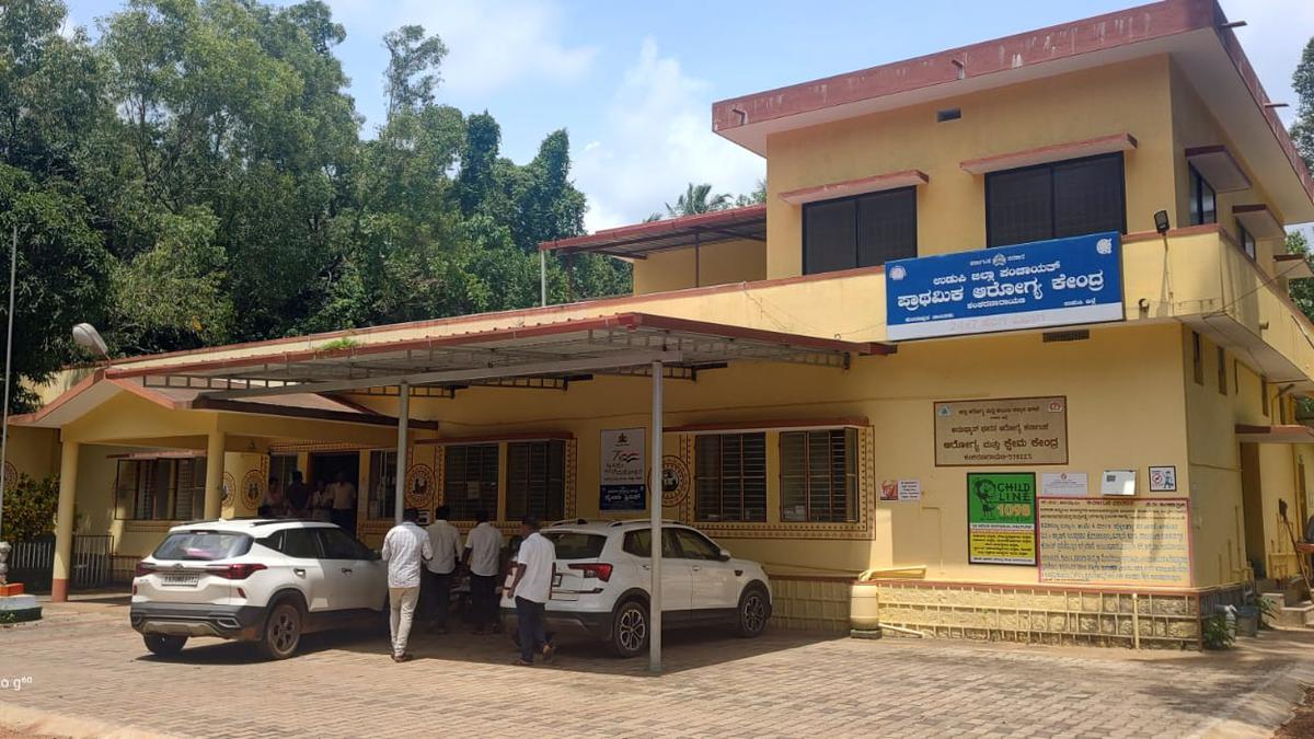 Byndoor MLA unhappy with poor service at Shankarnarayana PHC