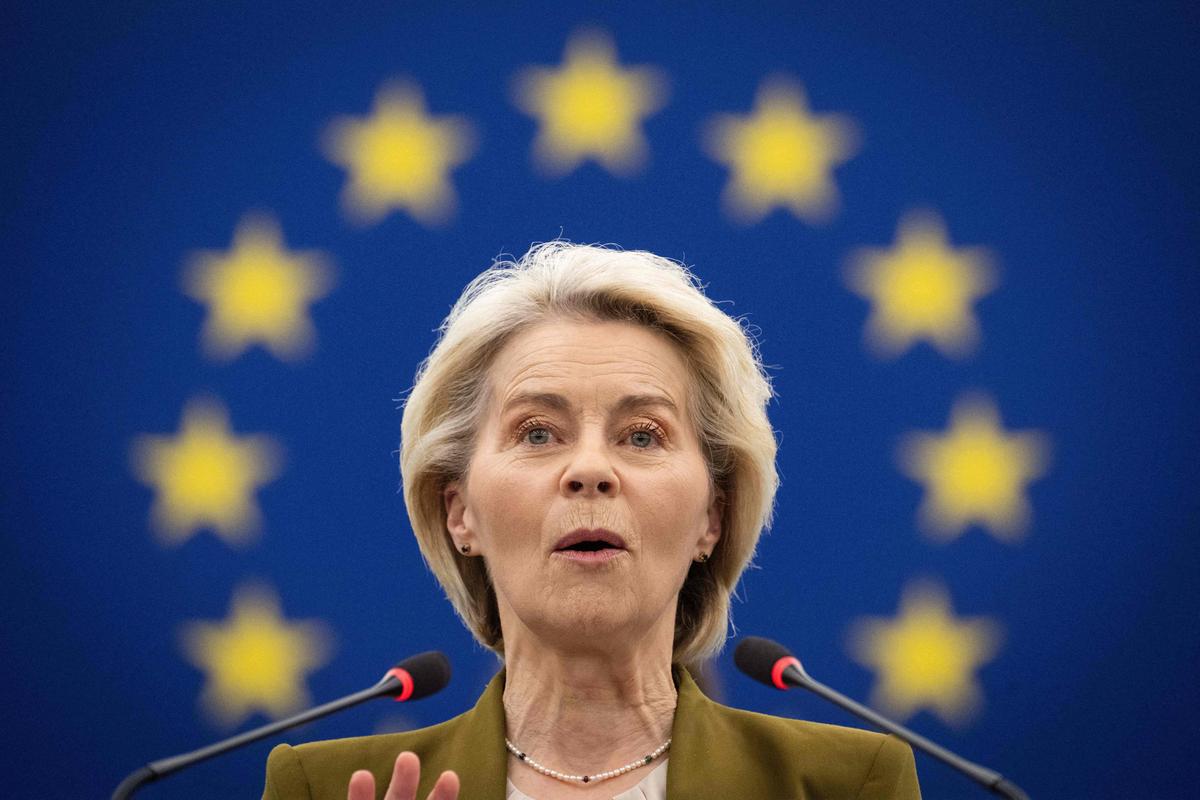 Von der Leyen Accuses Kremlin of Erecting a ‘Digital Iron Curtain’