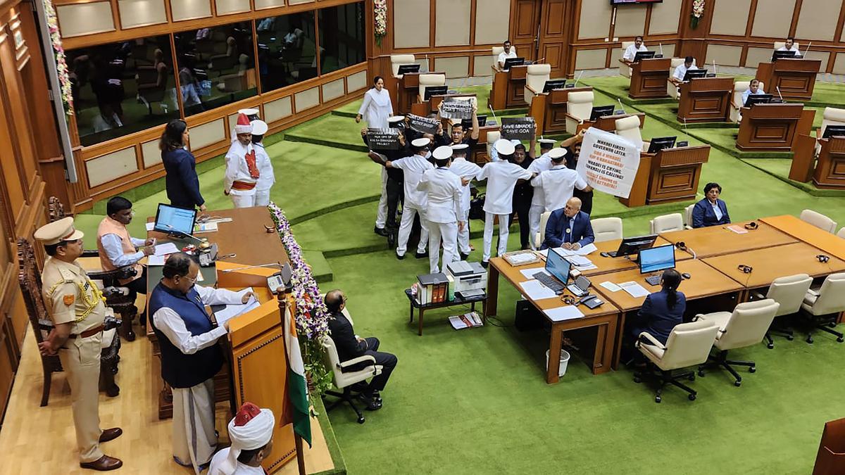 Mahadayi water issue: Opposition members disrupt Goa Guv's speech in Assembly; removed from House