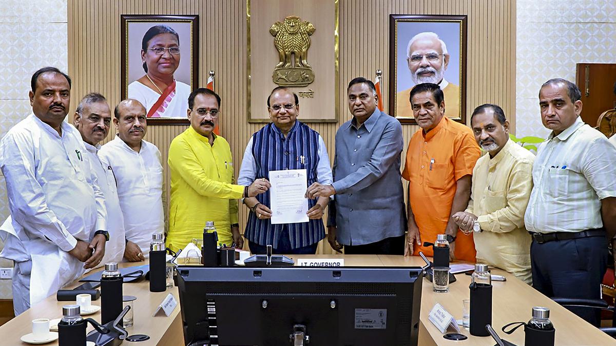 BJP MLAs meet L-G, flag omission of Question Hour from upcoming Assembly session