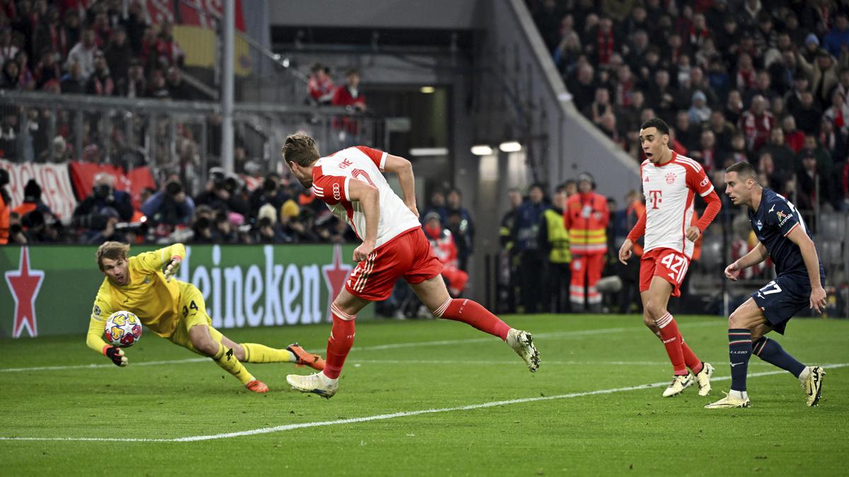 Bayern Munich and PSG Advance to Champions League Quarterfinals