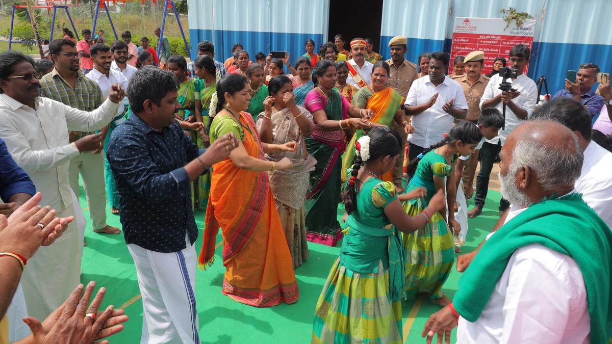 Rural flavour pervades Pongal celebration at Andipalayam Boat House 