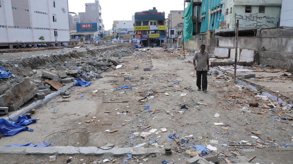 Textile traders want shops to function till festival on Gani market premises in Salem