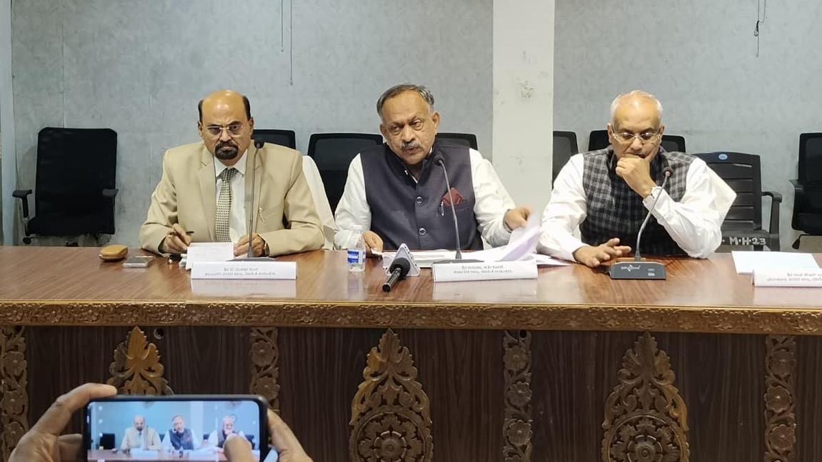 Officials must provide information without negligence, says Information Commissioner