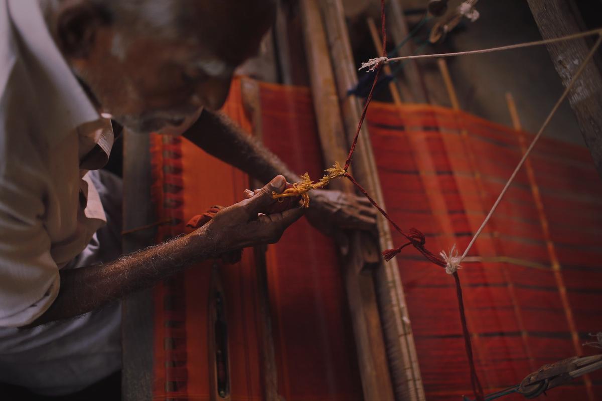Artisans weaving these saris in their homes Artisans weaving these saris in their homes