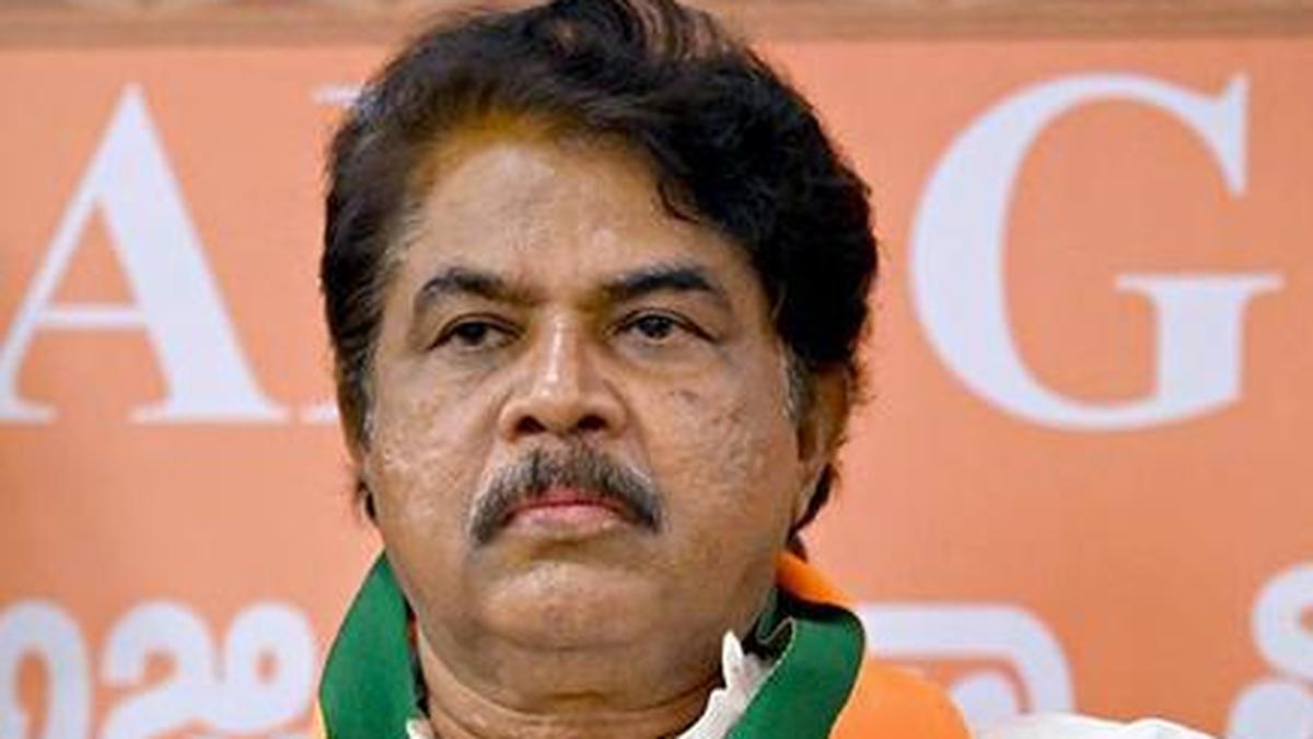 Ashok refuses rent allowance on being denied quarters of his choice