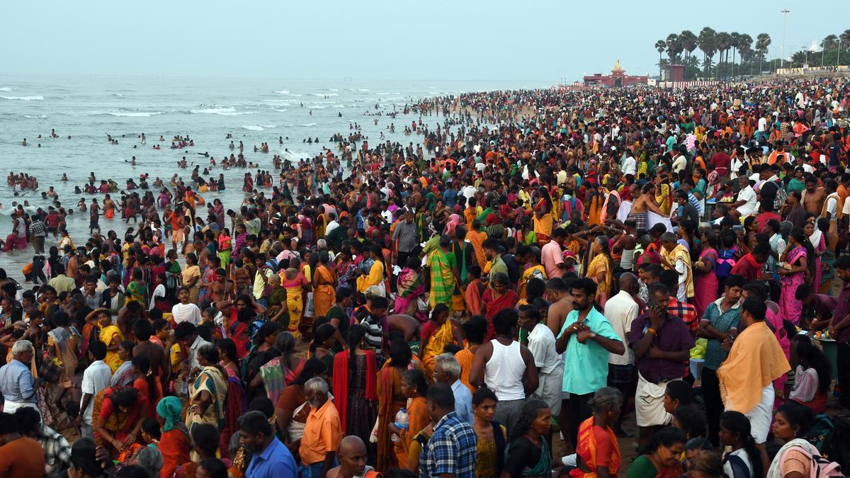 Vaikaasi Visaagam celebrations held in Tiruchendur