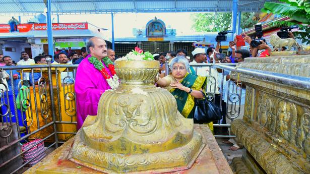 Andhra Pradesh: SC Judge highlights legal fraternity’s role in society