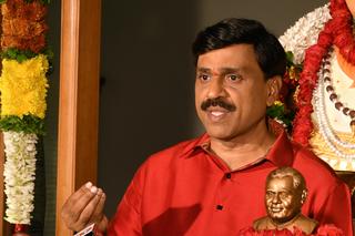 Tapal Ganesh seeks recovery of ₹884 crore from Obulapuram Mining Company of Gali  Janardhana Reddy for illegal ore extraction - The Hindu