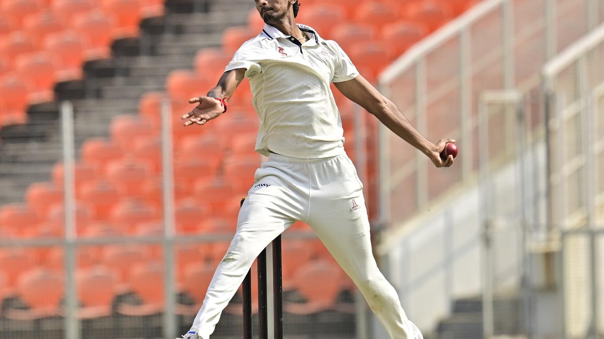 Ranji Trophy | Tamil Nadu has Railways under the cosh with dominant show