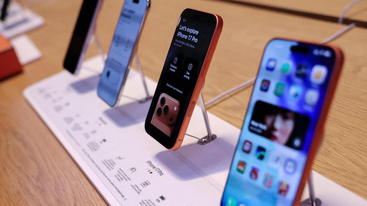 Apple loses UK lawsuit over app store commissions