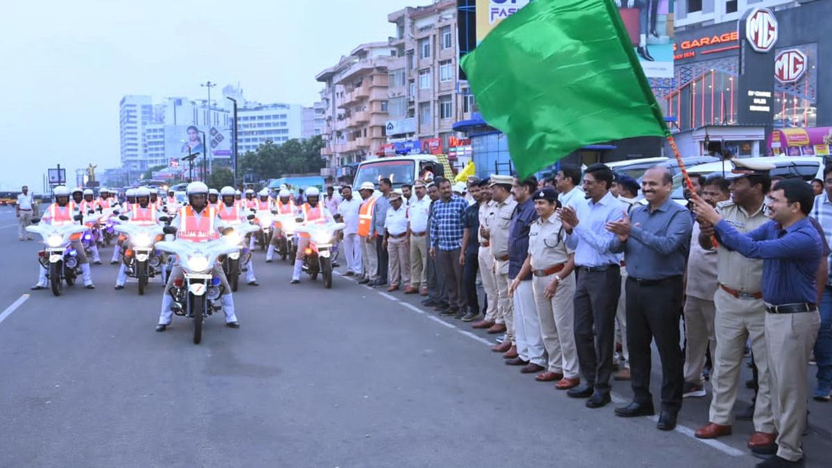 AMNS India provides 32 traffic motorcycles and towing vehicle to city police