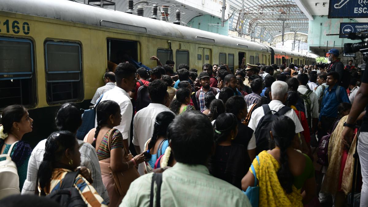 Chennai Metro Rail to take over MRTS, begins inspection of stations