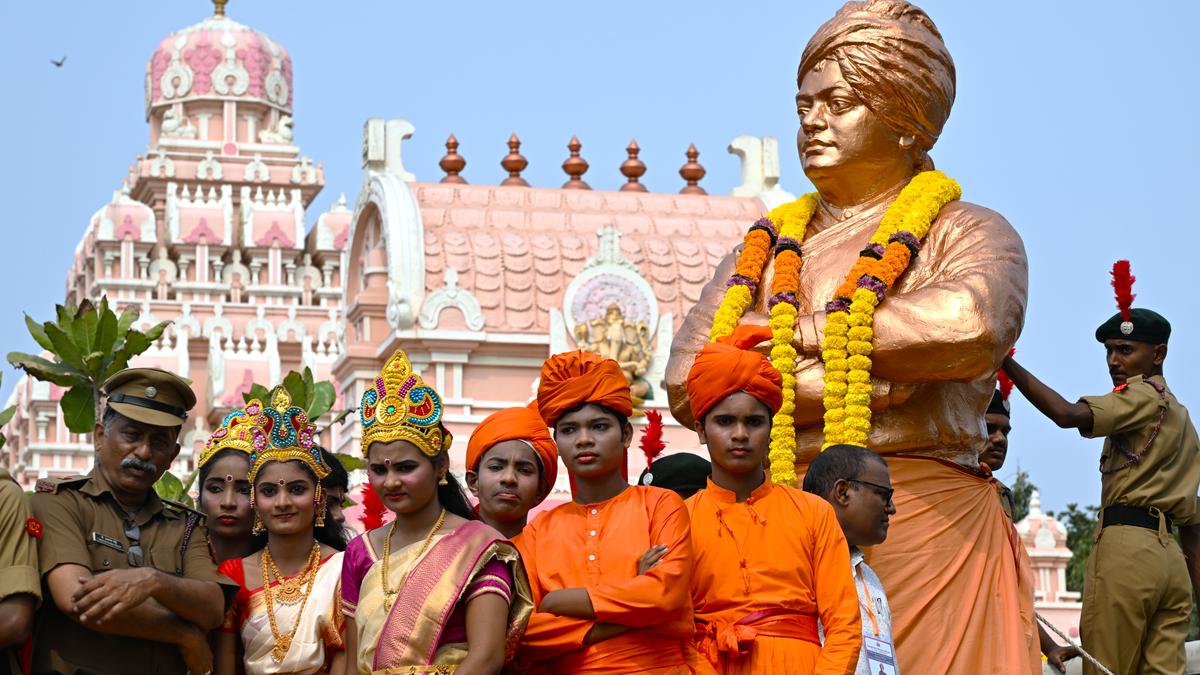 Ramakrishna Mission Ashrama’s Shobha Yatra evokes good response in Visakhapatnam