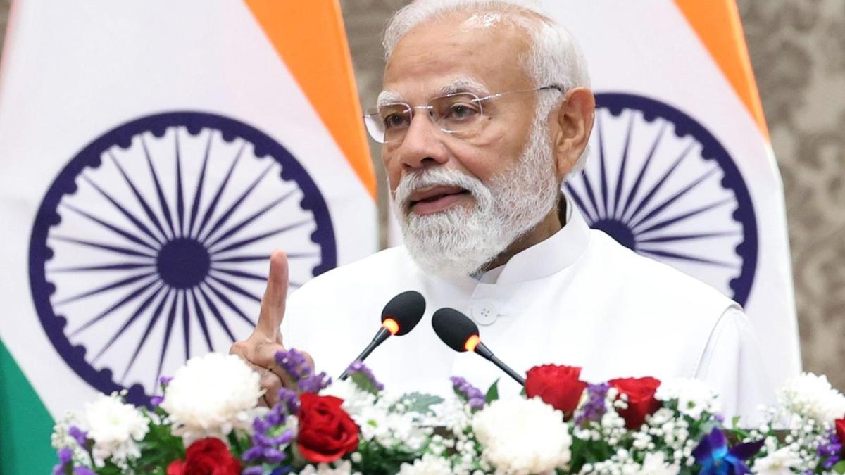 PM Modi extends Ramzan greetings