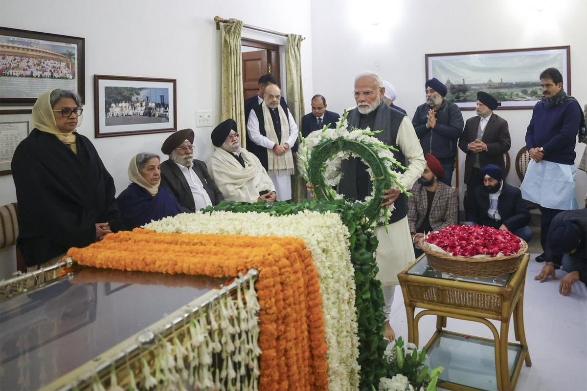 Watch: PM Modi pays tribute to Manmohan Singh