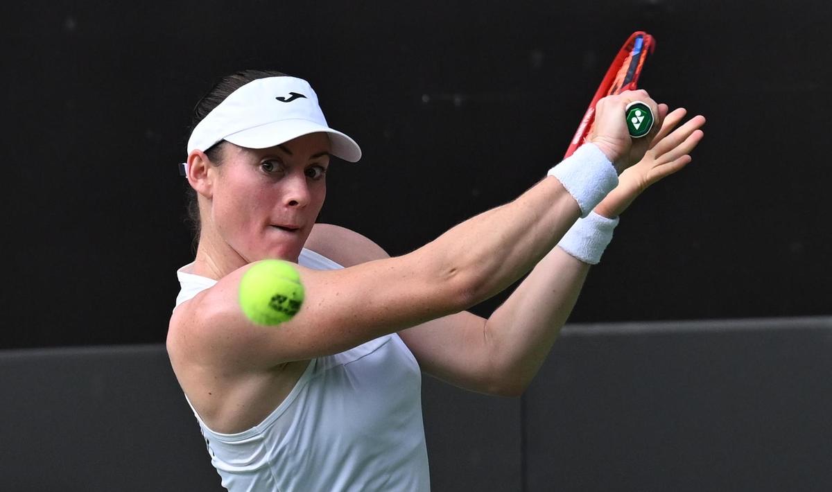 Tamara Zidanecek venceu Arantxa Rus e colocou a Eslovênia na frente.