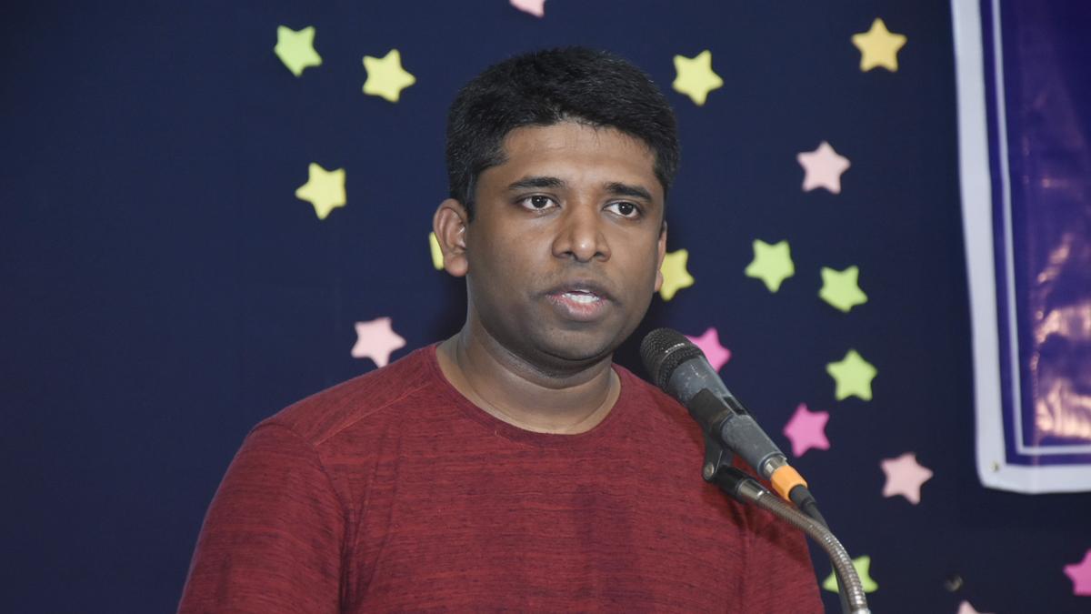 https://th-i.thgim.com/public/incoming/u1l1cm/article70090062.ece/alternates/LANDSCAPE_1200/11_mn_Kannan_Gopinathan__1_